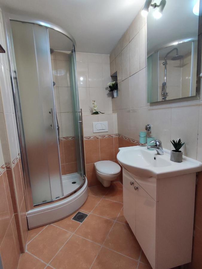 Kaštela Stone House Lovric 아파트 외부 사진